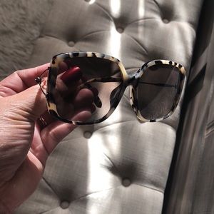 Givenchy sunglasses! Firm price no haggling pls!